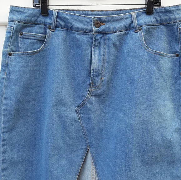 Denim Pencil Skirt Size 18 - Picture 3 of 4